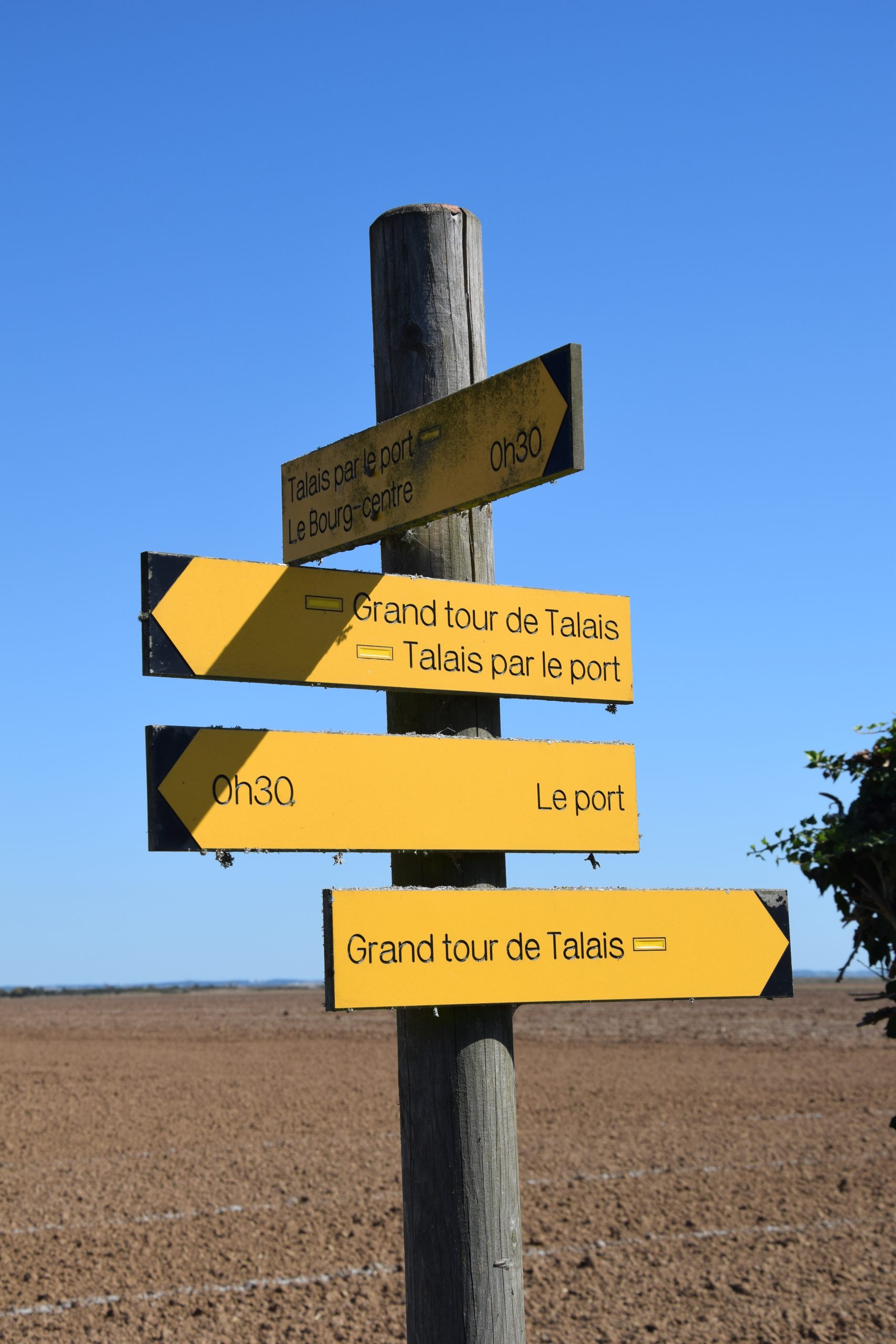 La boucle de Talais par le port